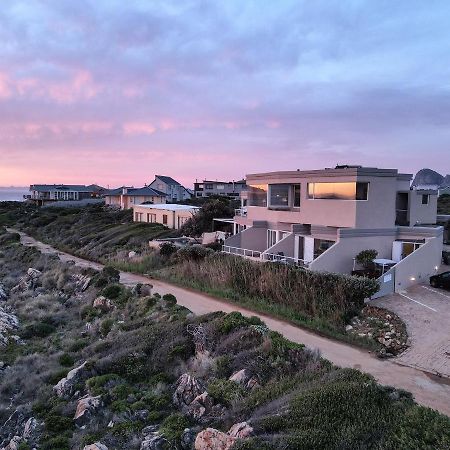 Villa Marine Guest House 4 Star Graded SolarEco Friendly Abundant Water Pringle Bay Exterior foto