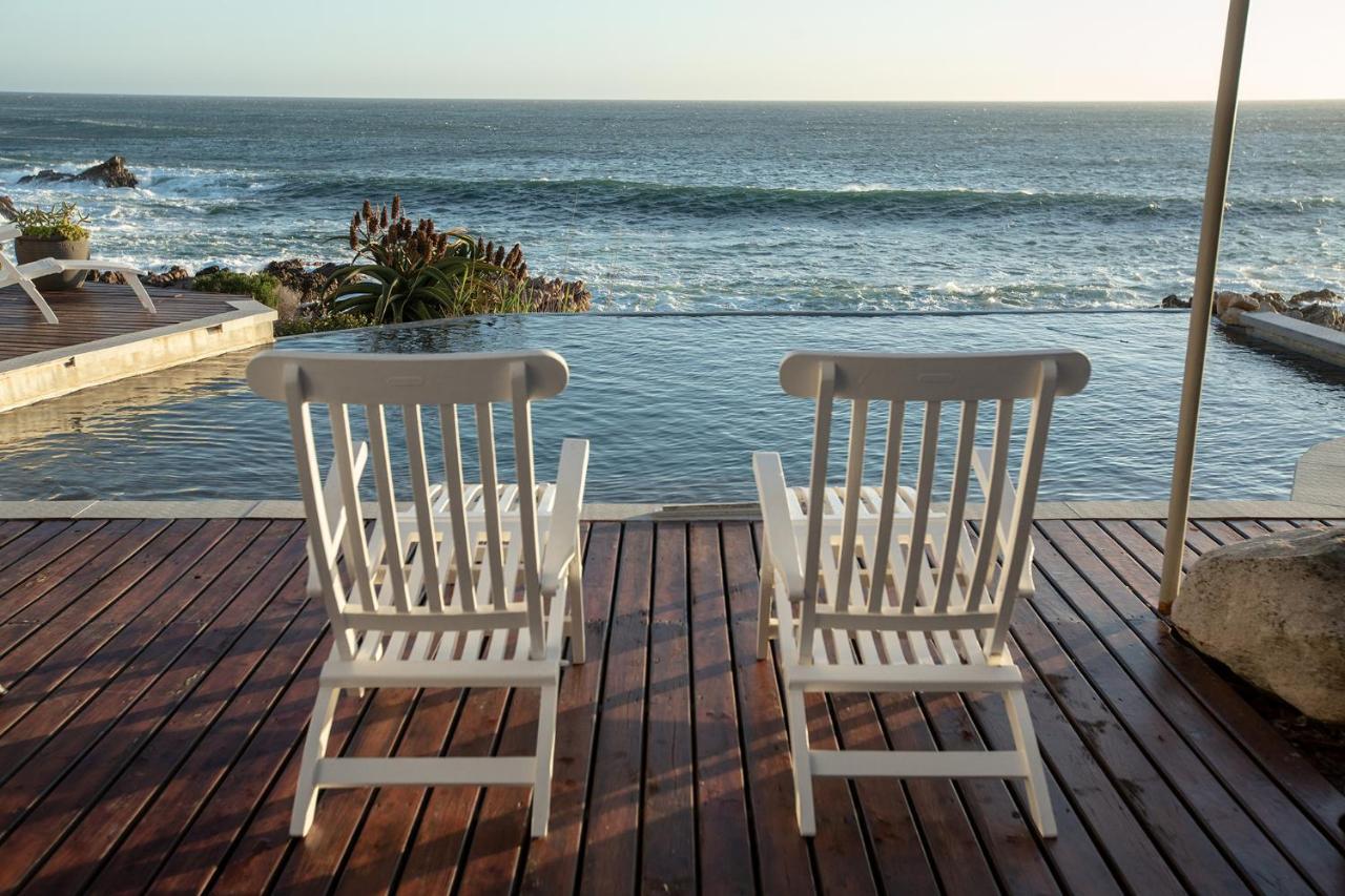 Villa Marine Guest House 4 Star Graded SolarEco Friendly Abundant Water Pringle Bay Exterior foto